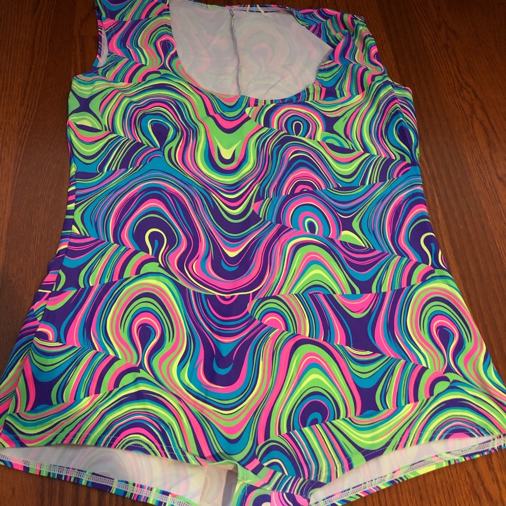 Coquetry clothing glow worm romper size XL